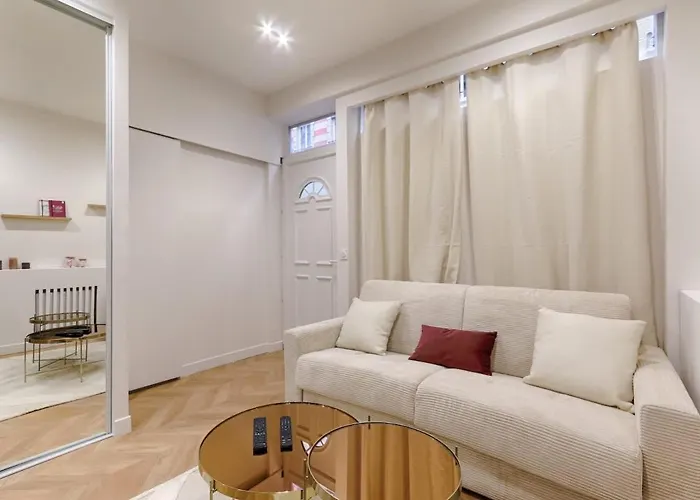 Daire Cosy Cambodge Paris